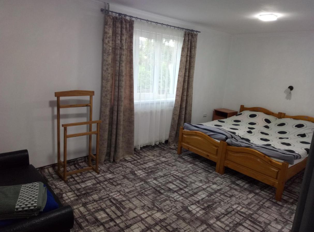 Sova Apartment Lazeshchyna Exterior photo